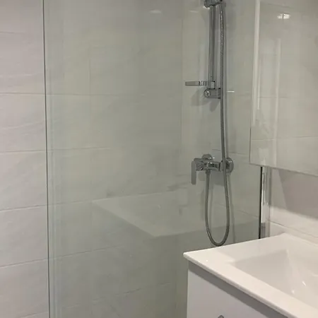 Port : Duplex Climatise, 6 Pers, Vue Mer, Parking - Fr-1-335-150 イエール