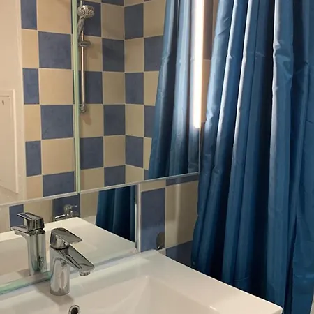 Lejlighed Port : Duplex Climatise, 6 Pers, Vue Mer, Parking - Fr-1-335-150 Hyères
